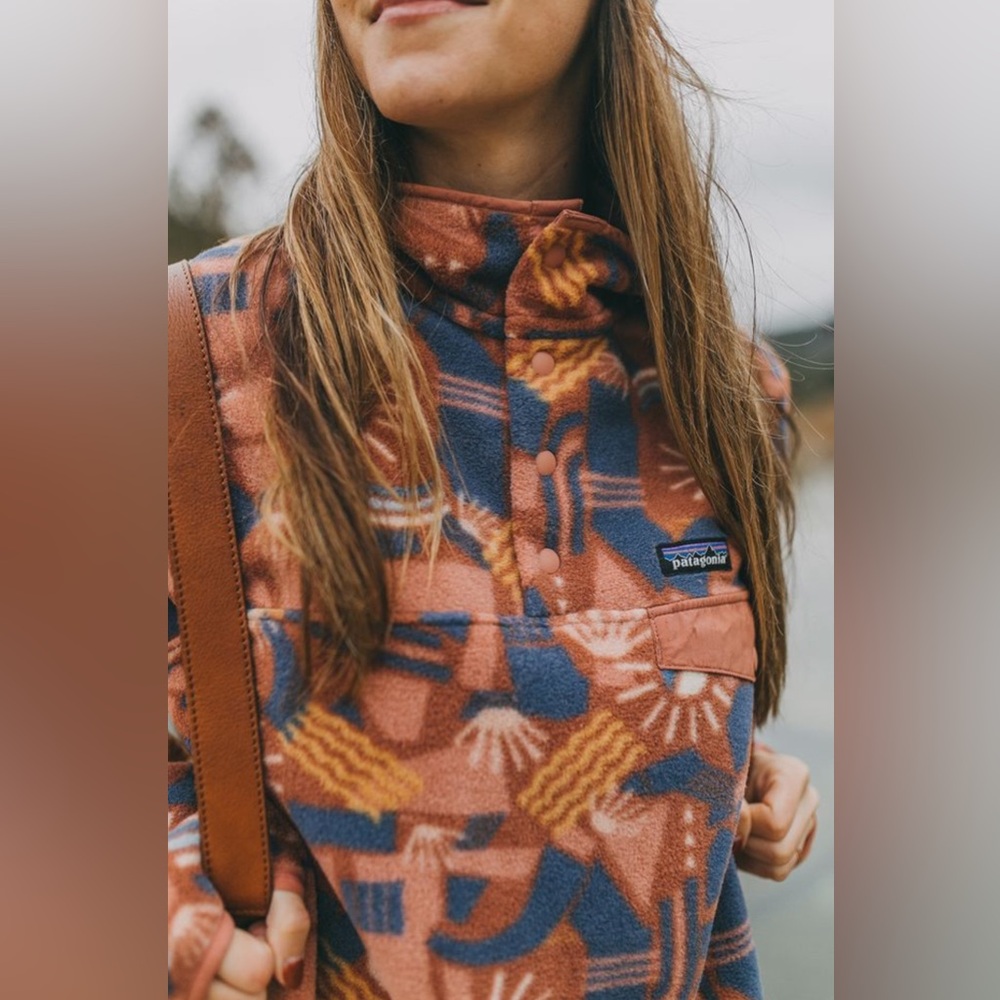 Patagonia Pink Rust Blue Patterned Fleece Pullover